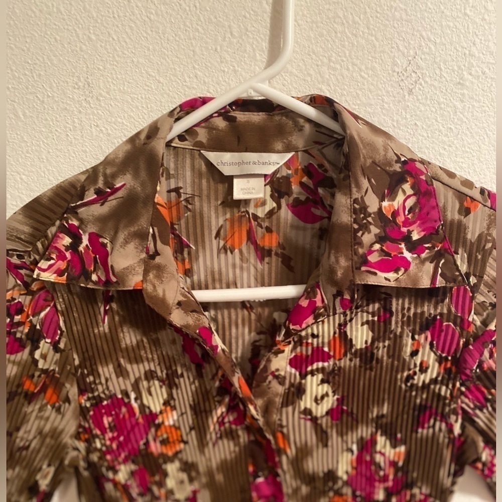 Christopher & Banks Floral Blouse Womens Small Taupe & Hot Pink Professional - Picture 6 of 12